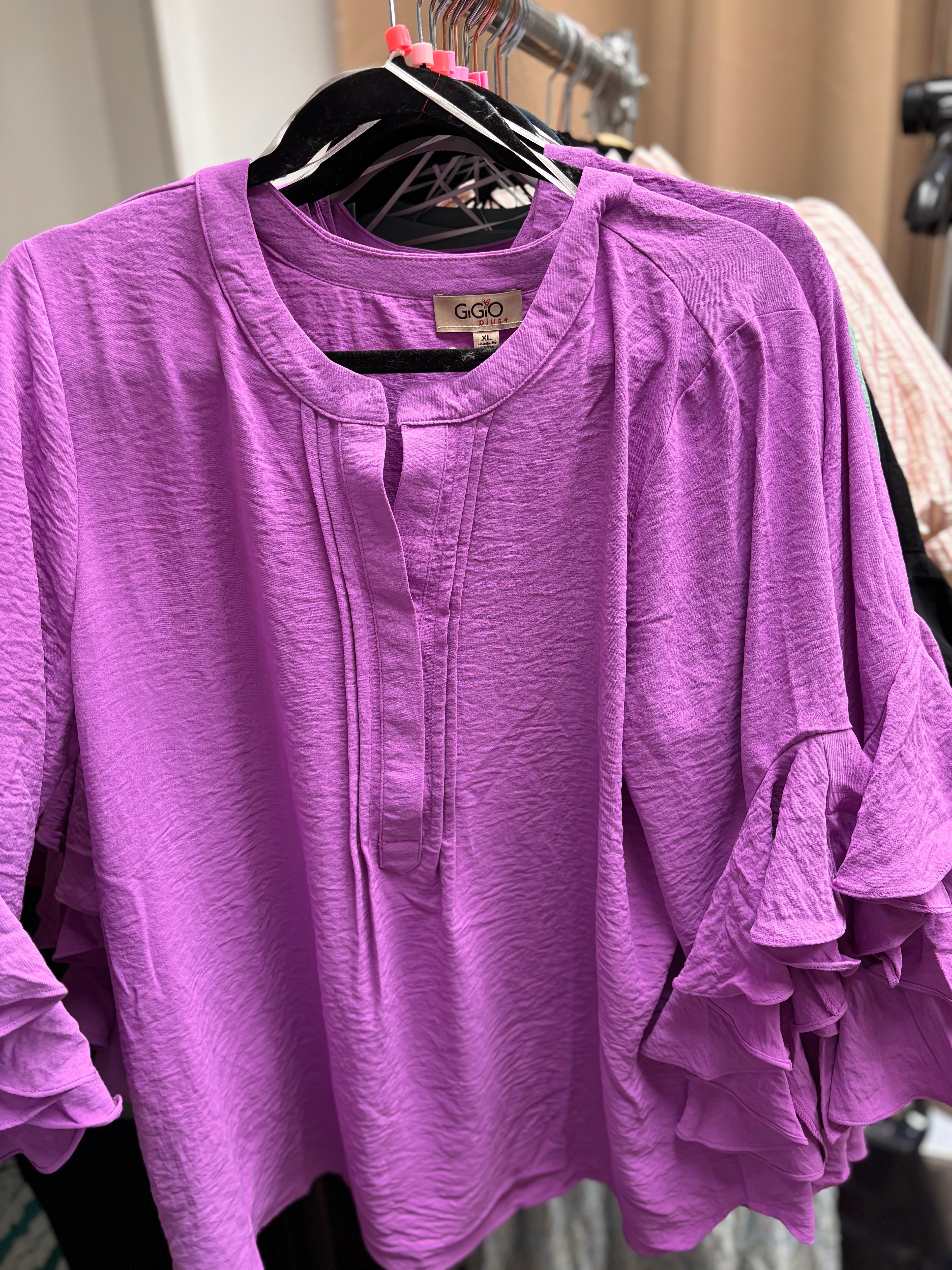 Curvy Cascading Sleeve Top