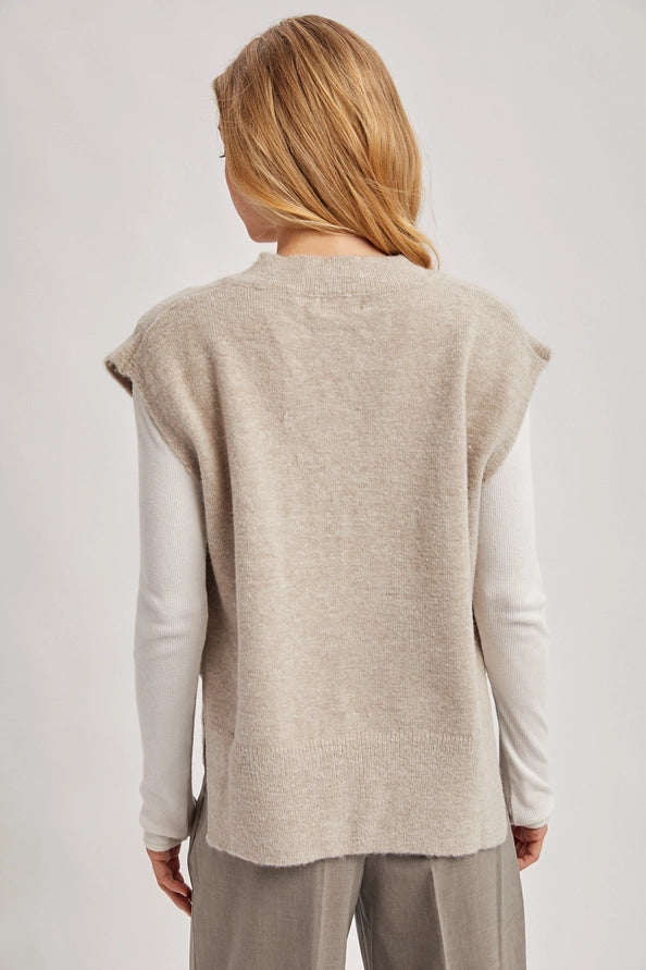 Oversized Knit Vest