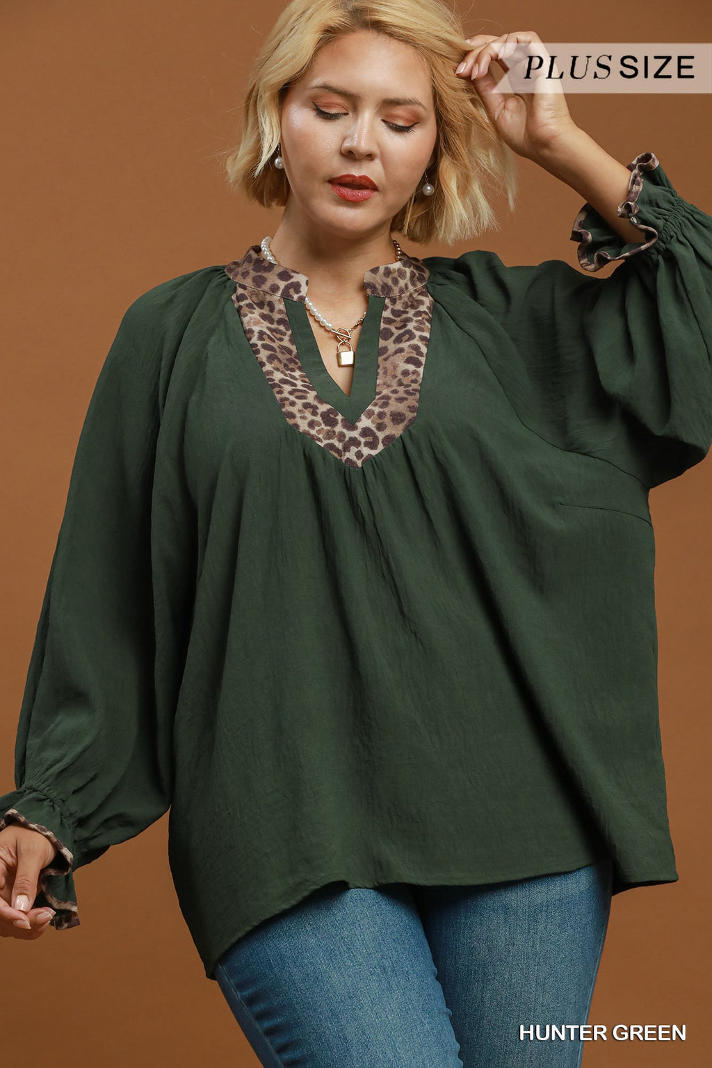 Curvy Walk on the Wild Side Top