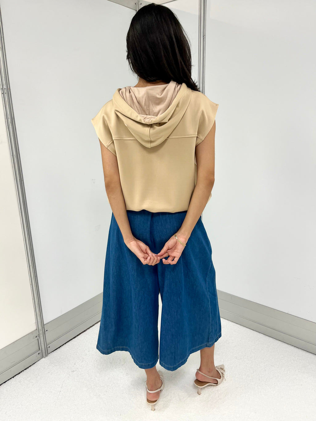 Sleeveless Scuba Hoodie