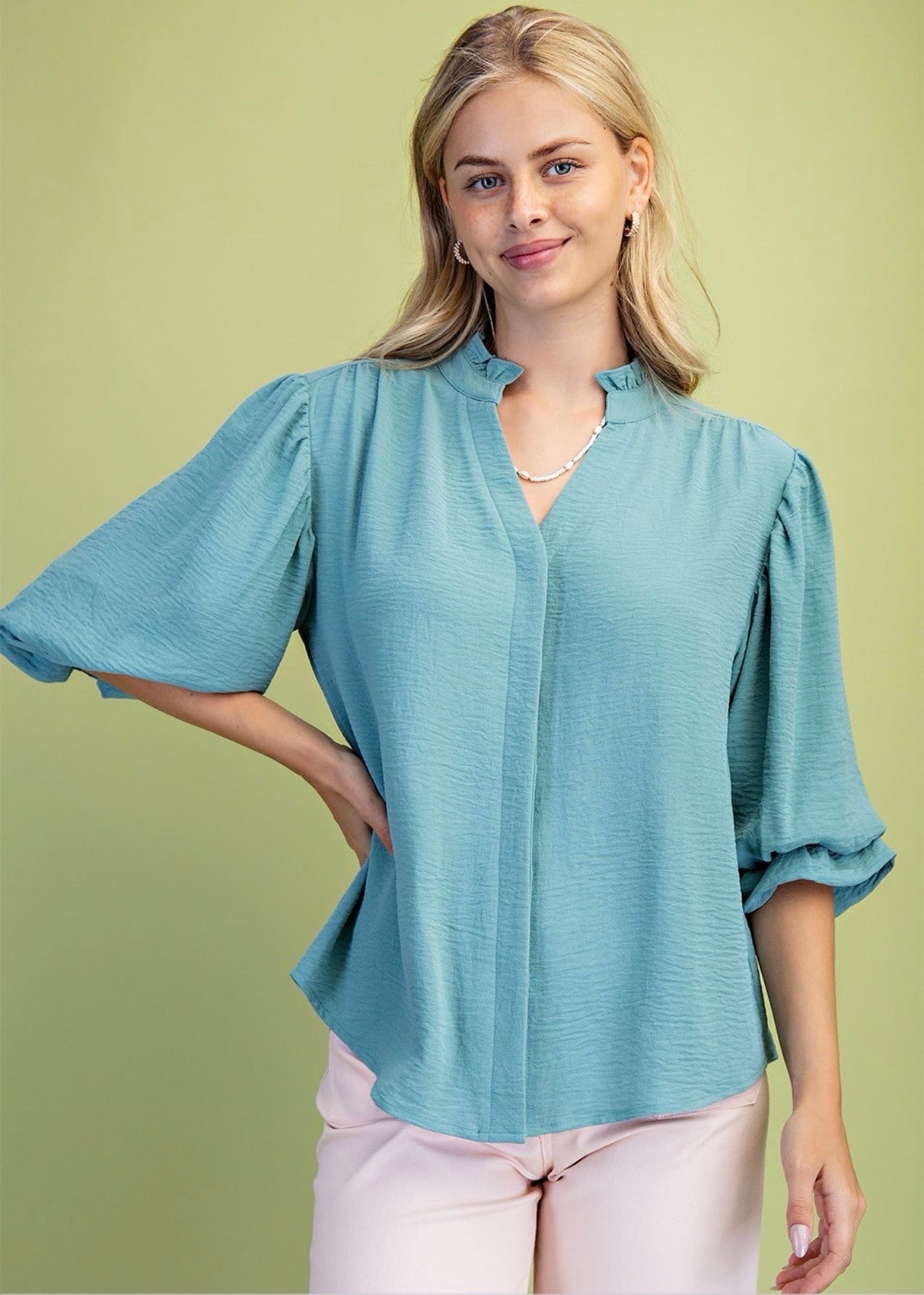 Curvy Solid Color Blouse