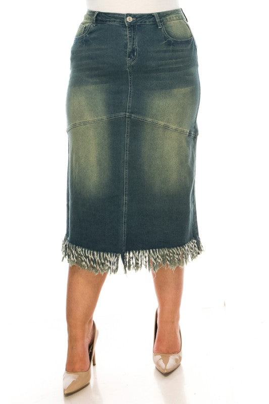 Curvy Vintage Wash Denim Skirt W/fringe trim