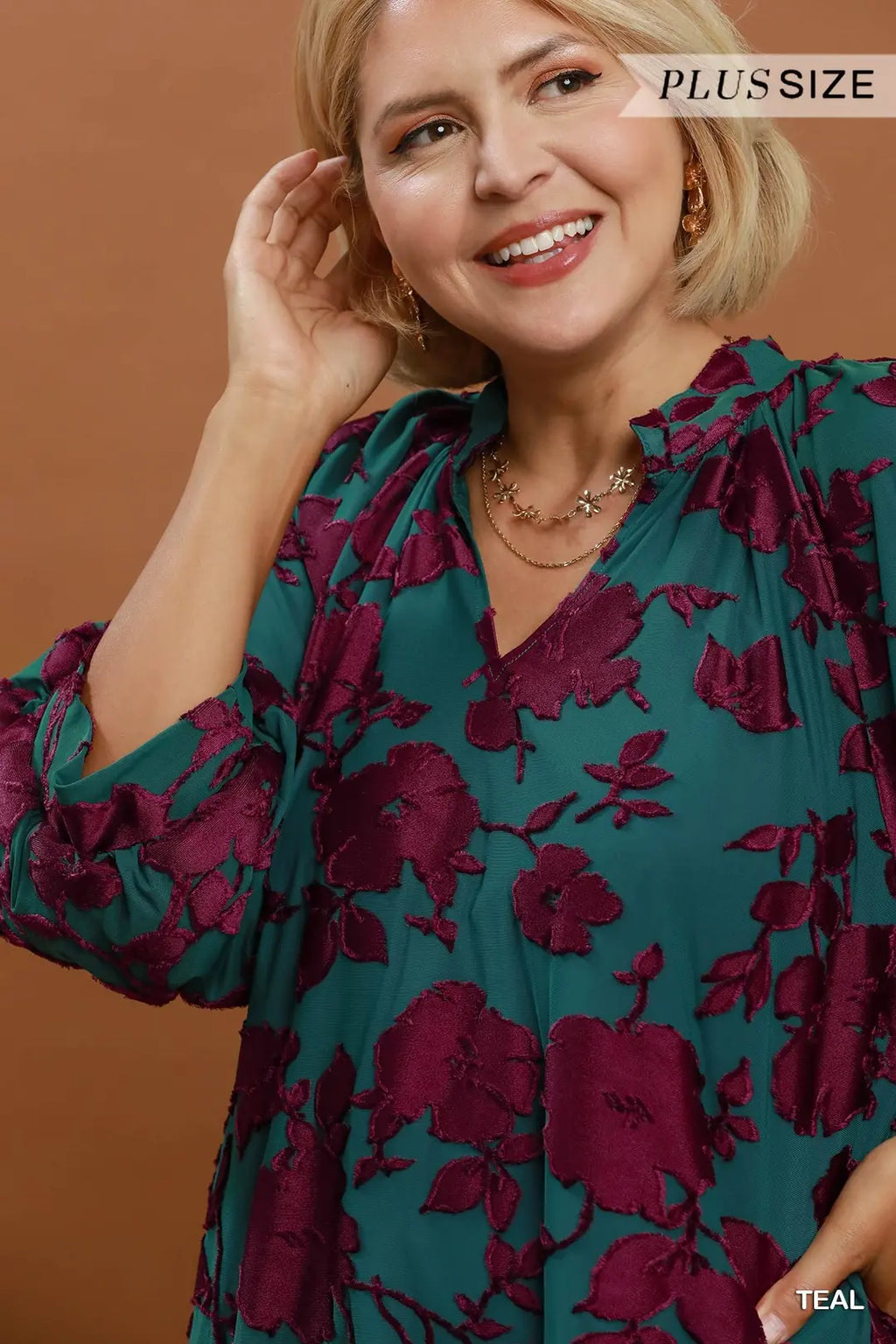 Curvy Velvet Elegance Top