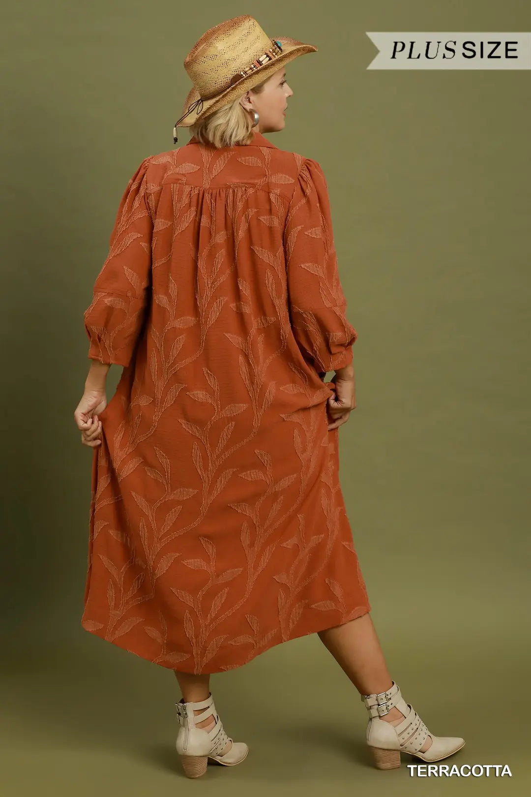 Curvy Fall-time Feels Dress