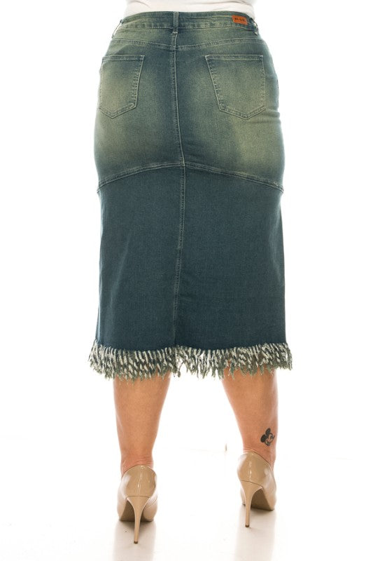 Curvy Vintage Wash Denim Skirt W/fringe trim