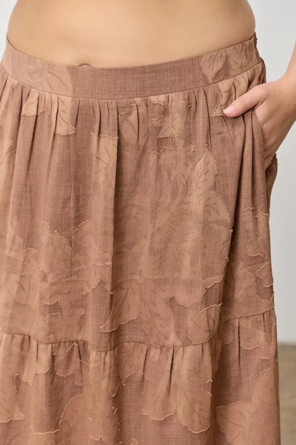 Curvy Jacquard Woven Skirt