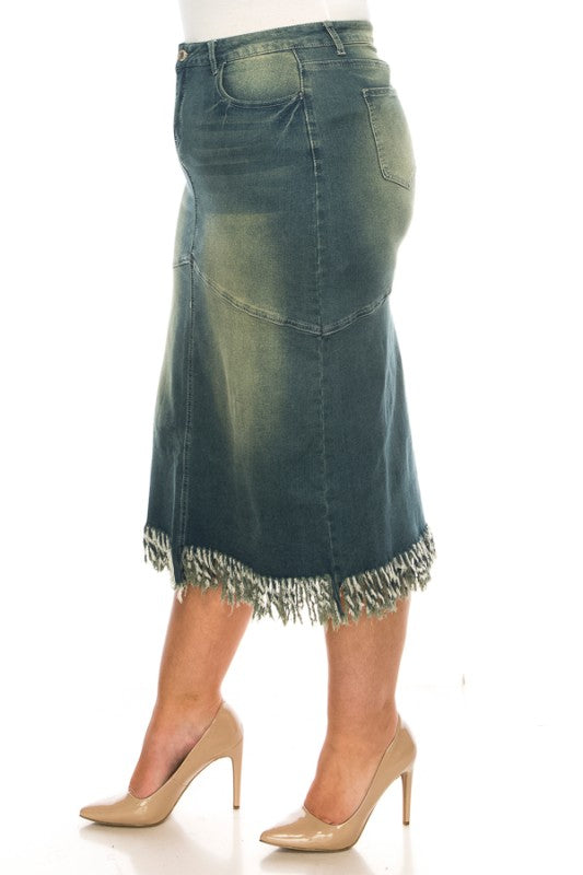 Curvy Vintage Wash Denim Skirt W/fringe trim