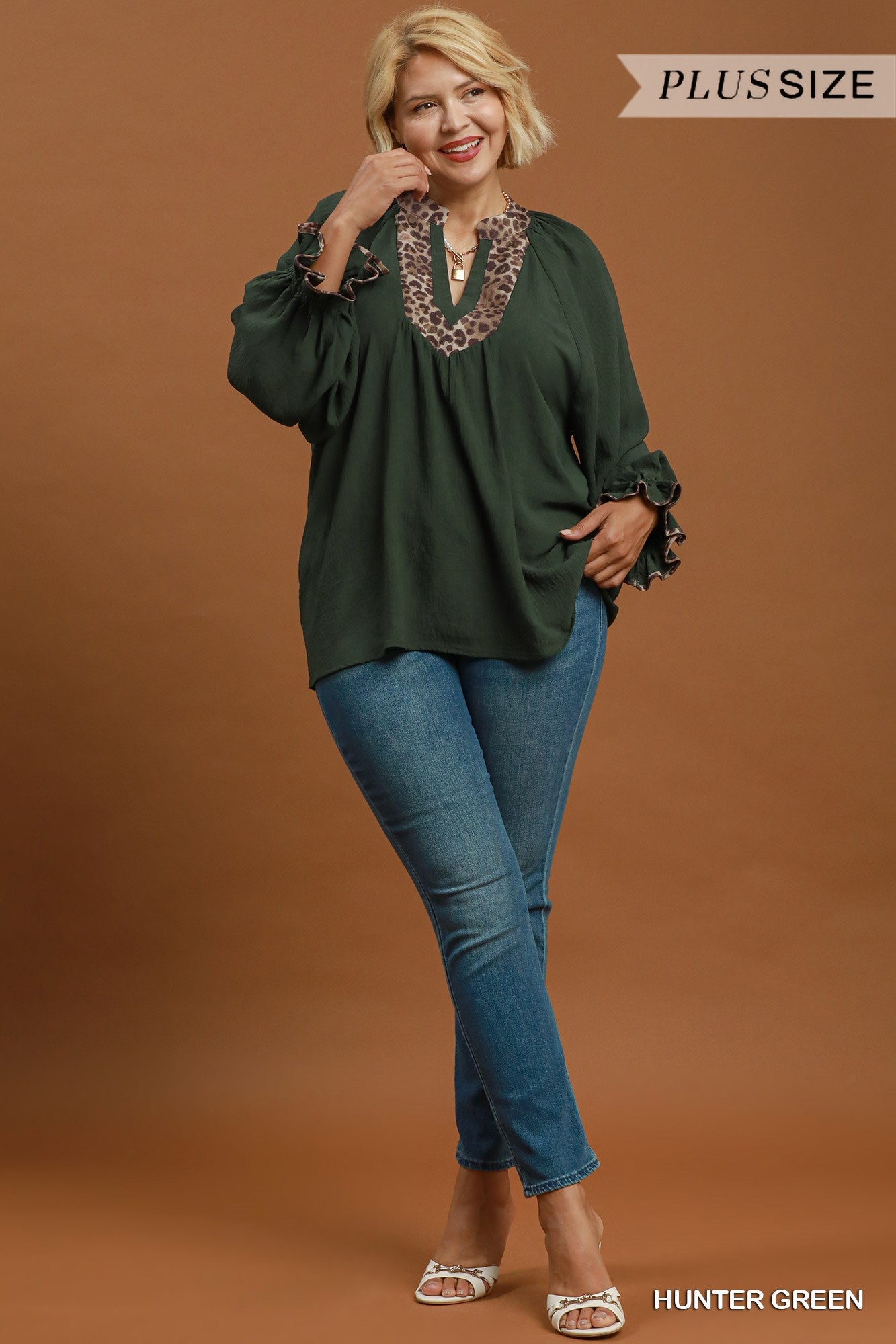 Curvy Walk on the Wild Side Top