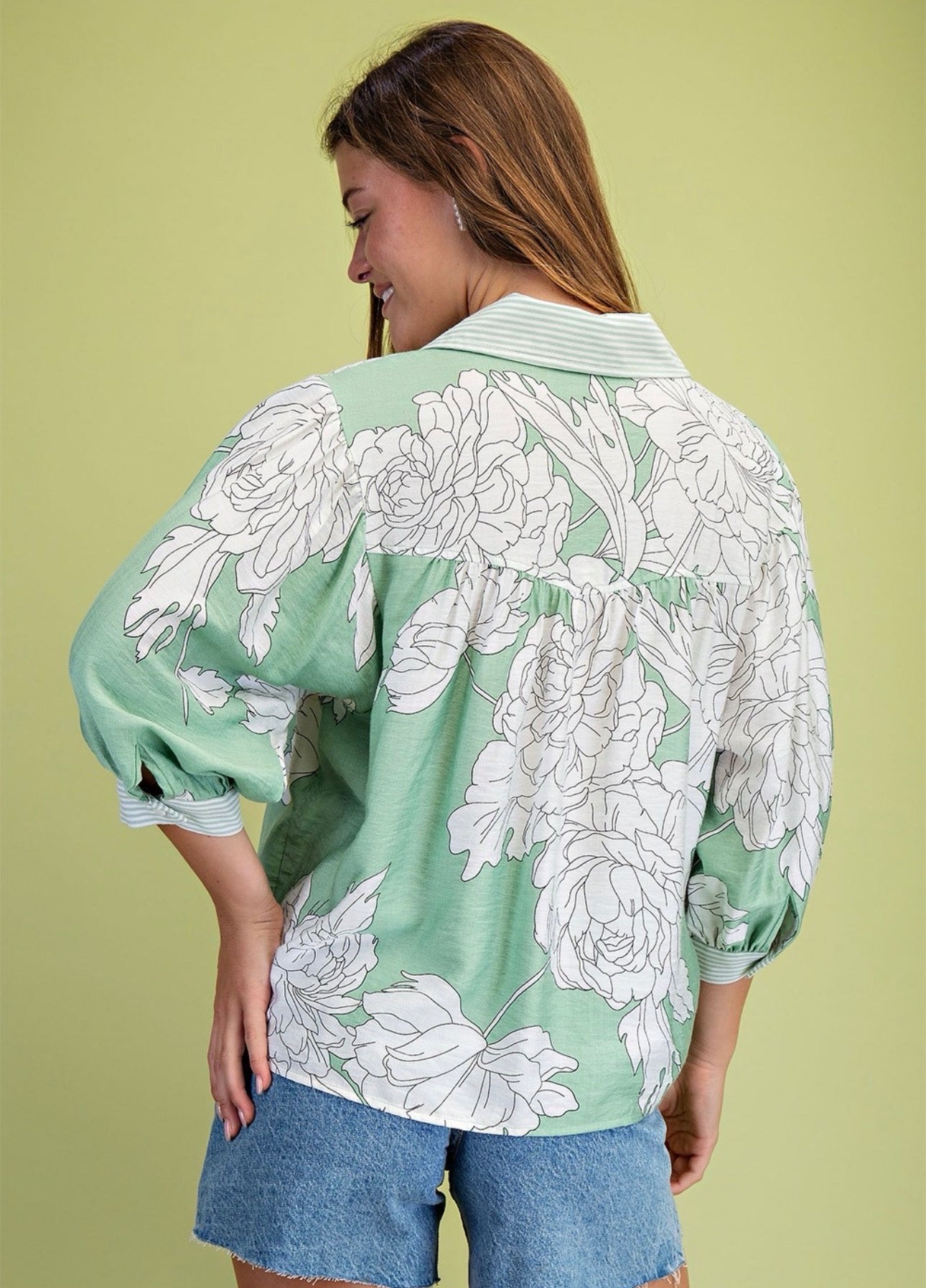 Curvy In Full Bloom Top