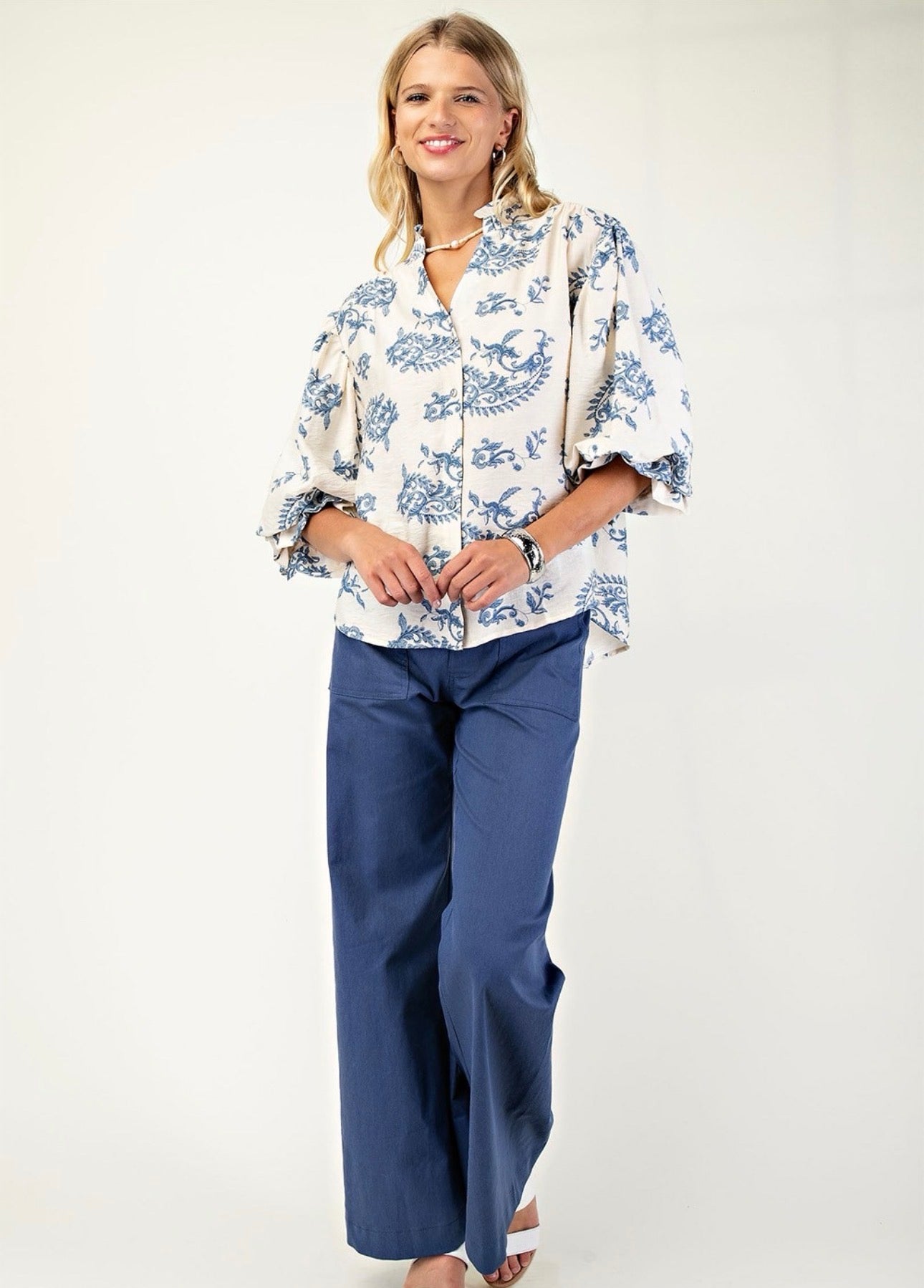 Curvy Detailed Blouse