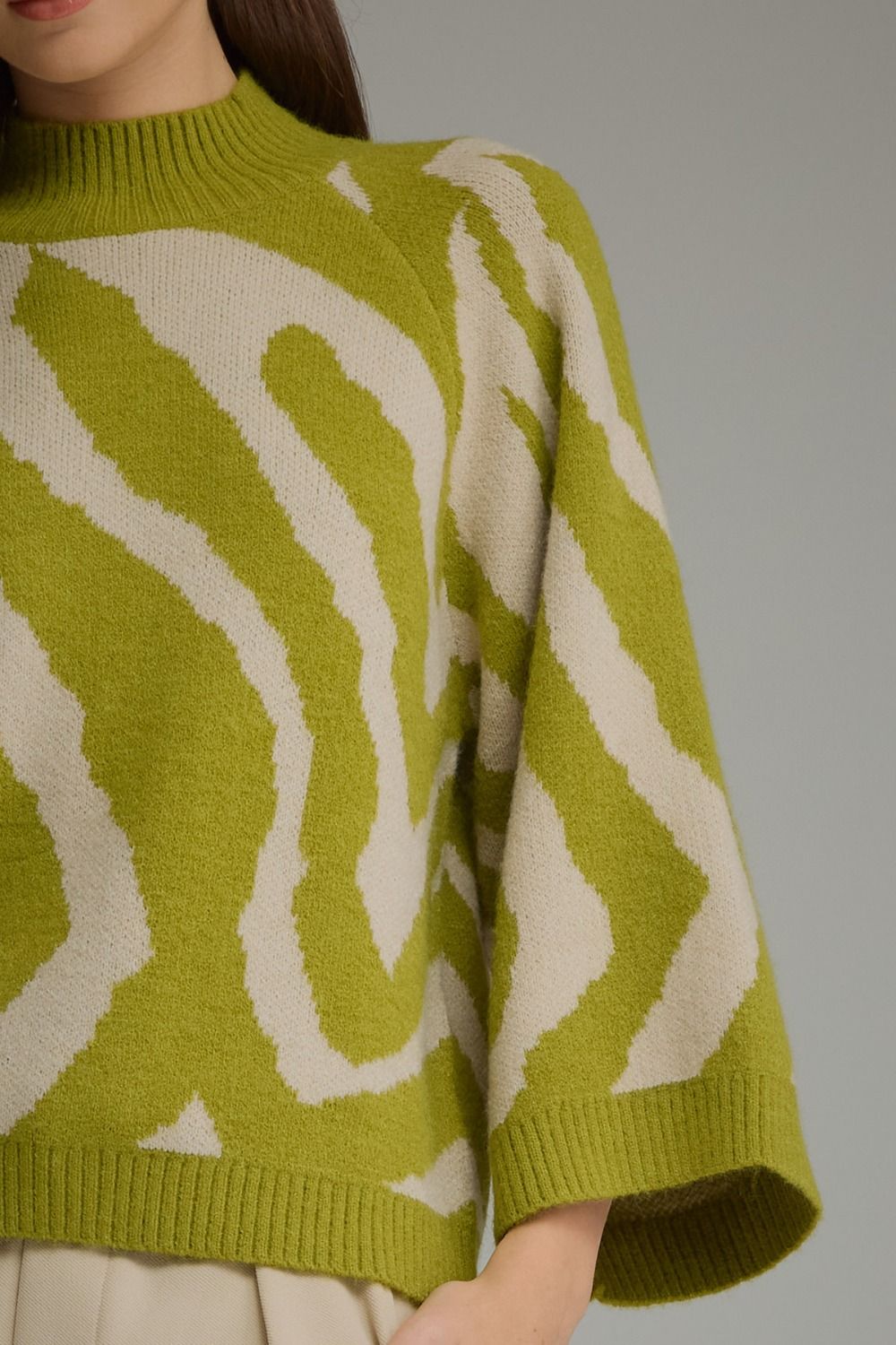 Bougie in Chartreuse Sweater