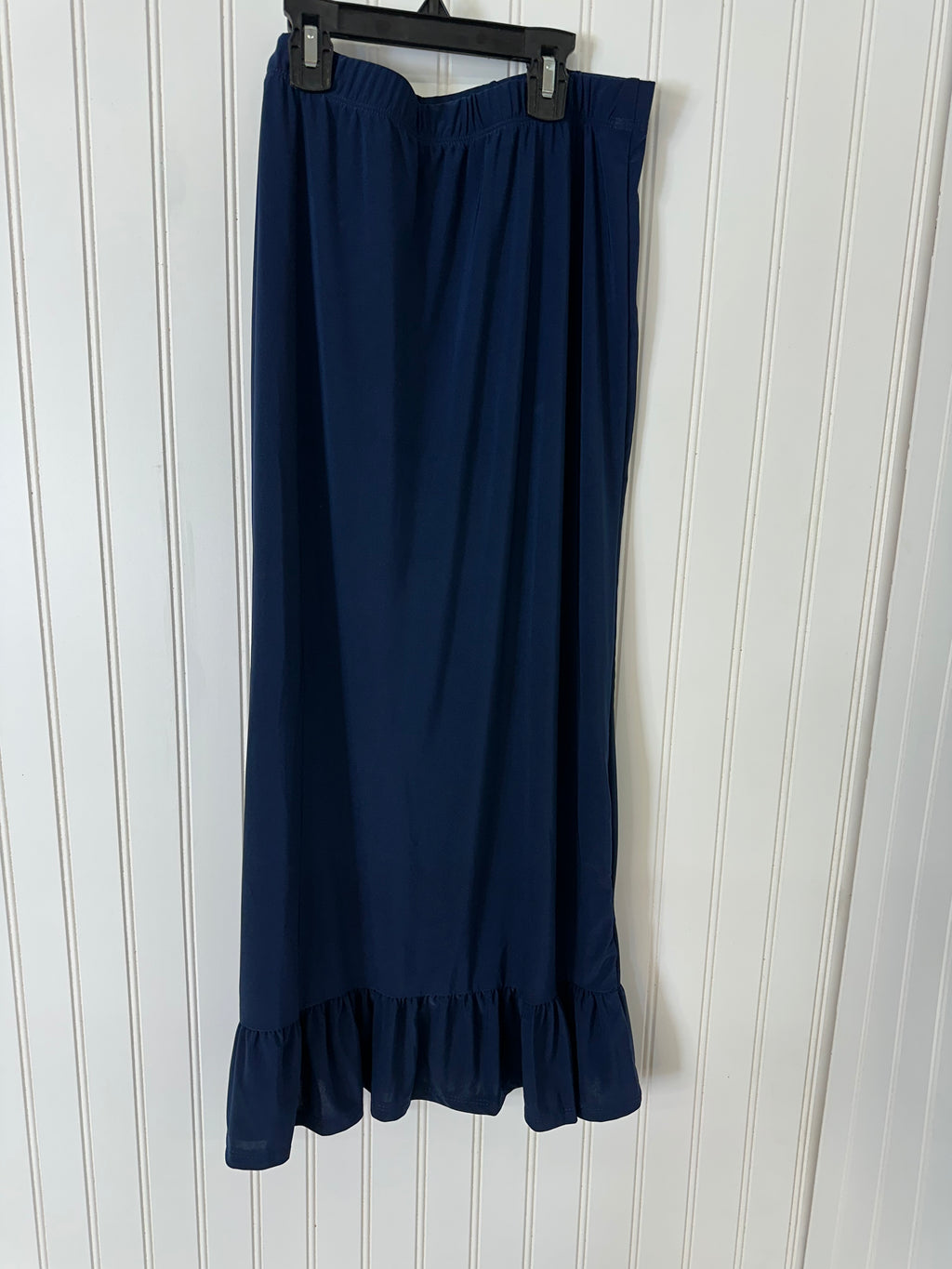 Wrinkle Free Ruffle Hemline Skirt