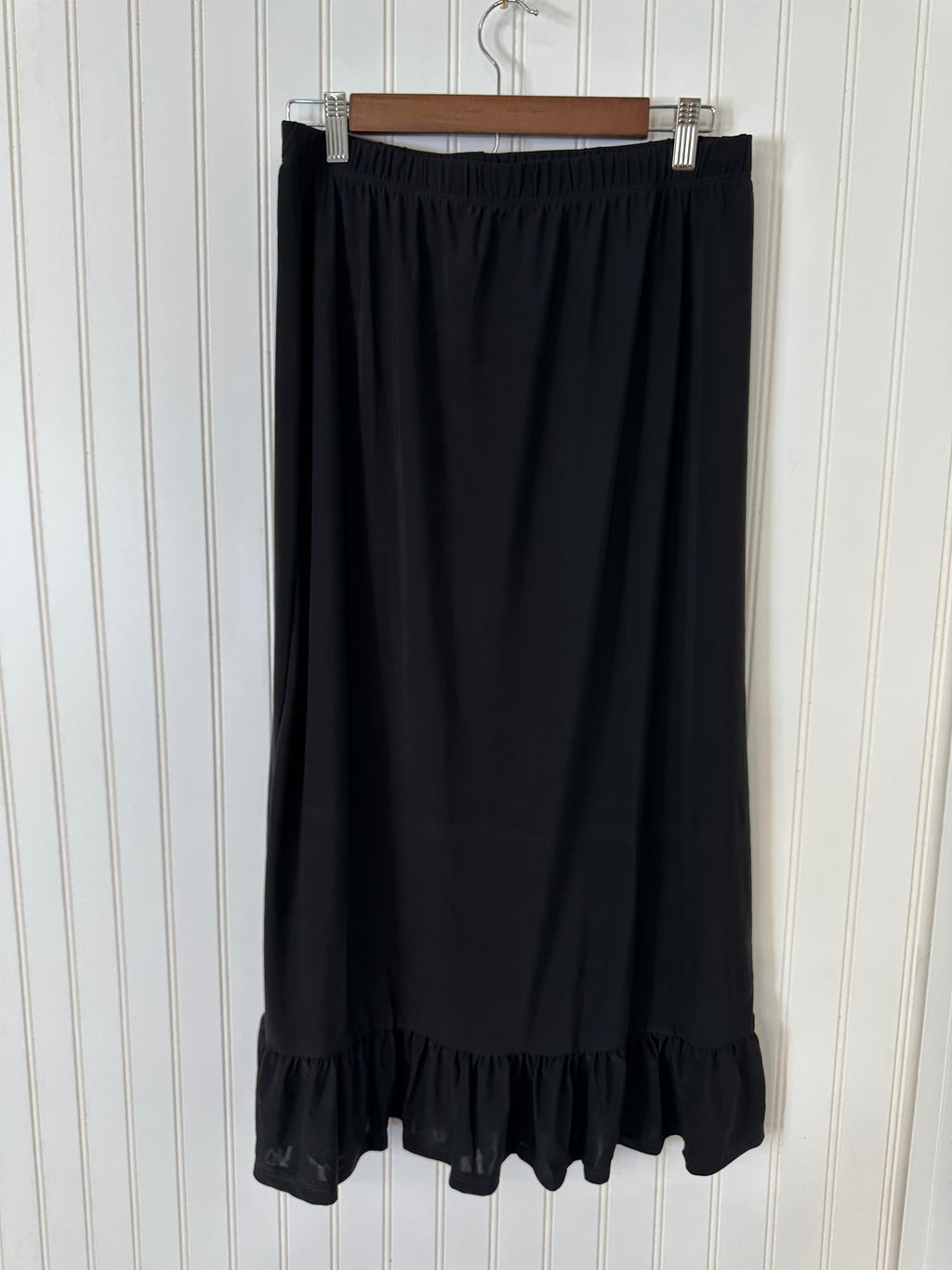 Wrinkle Free Ruffle Hemline Skirt