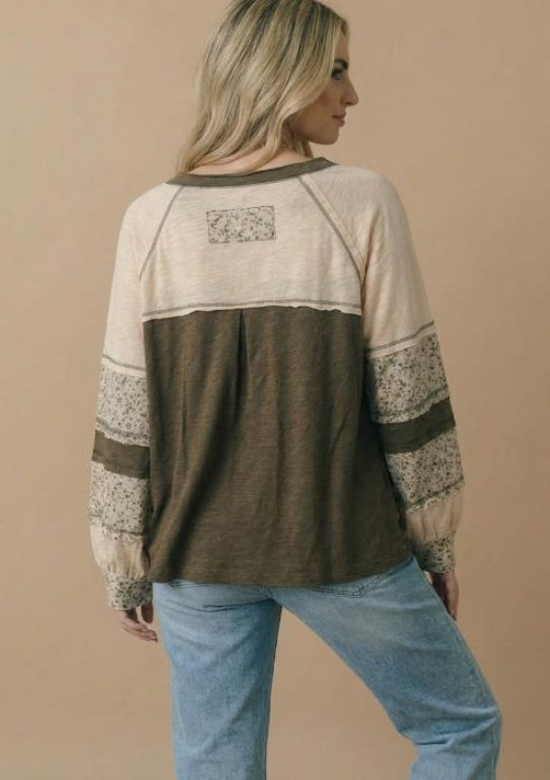 The Curvy Wilderness Patch Top