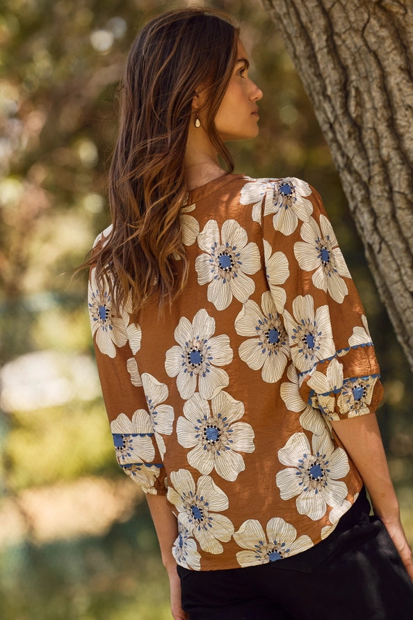 Curvy Golden Meadow Floral Top
